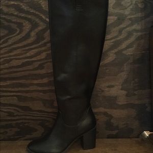 DexFlex knee high black boots with memory foam